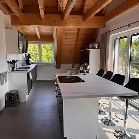 Moderne Ferienunterkunft/wohnung Apartament Burgthann